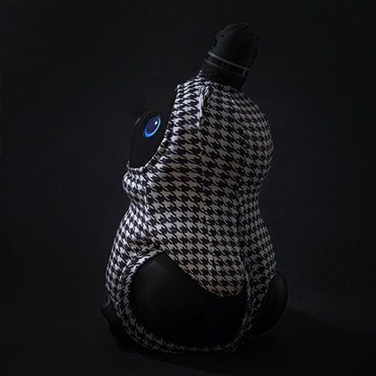 FRGMT  × LOVOT コラボ　千鳥格子　ねこみみウェア　公式商品 fragment design × LOVOT コラボレーション専用服の新作発表