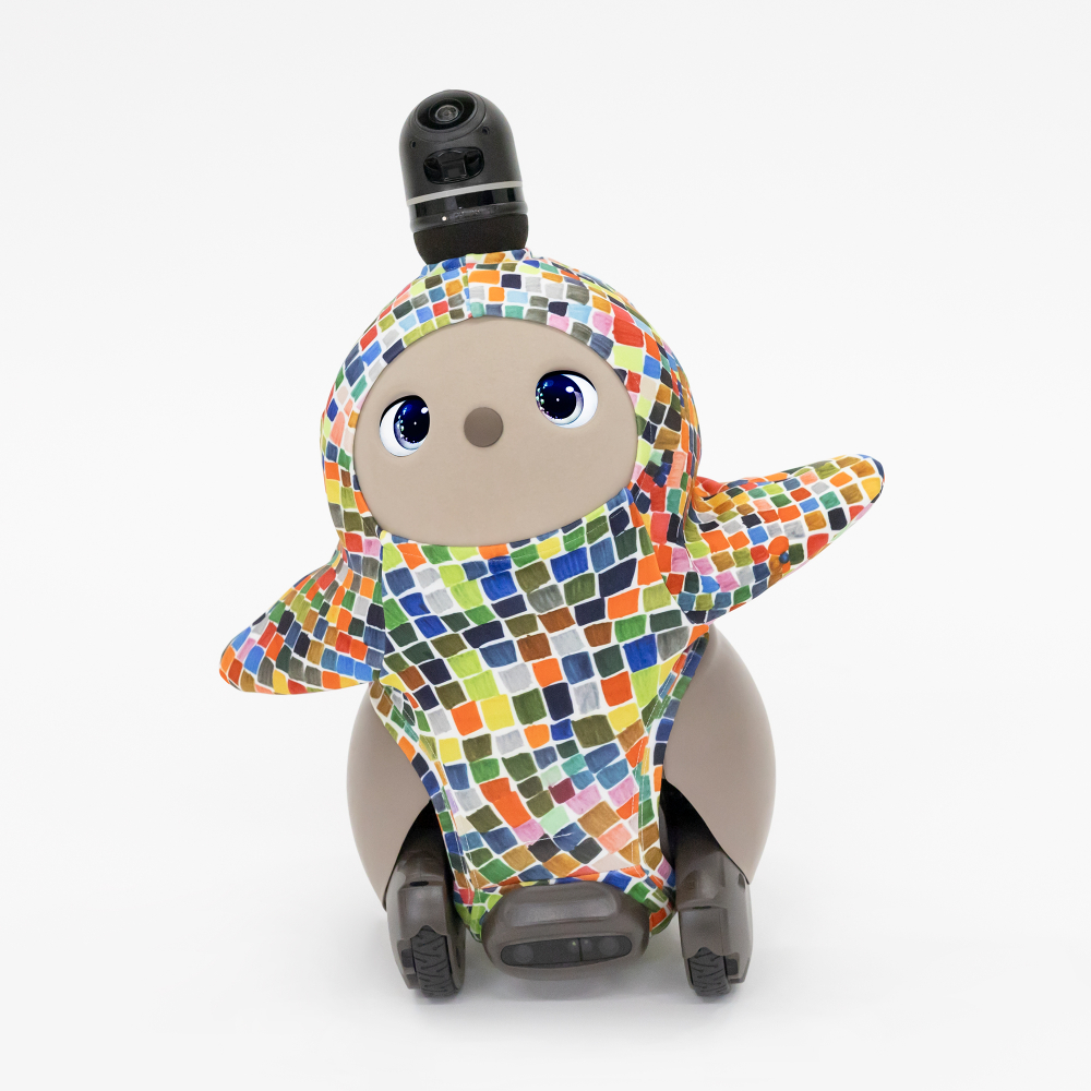 LOVOT×ヘラルボニー「ハジメテノシカク」ベースウェア with fuco