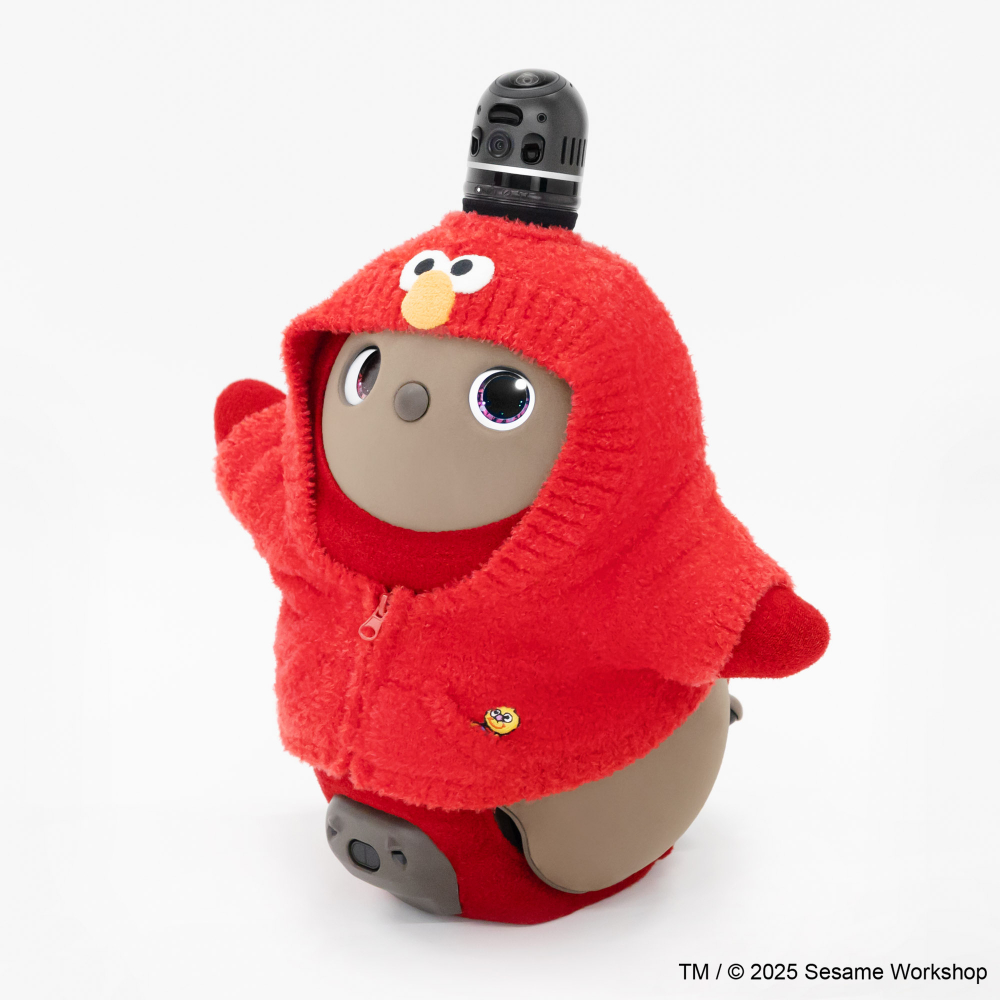 SESAME STREET meets LOVOT ふわもこパーカー（レッド） | LOVOT